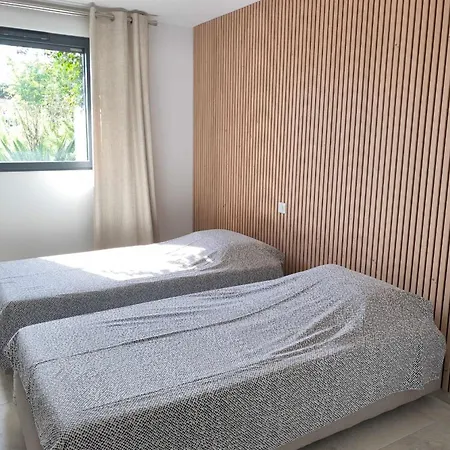 Hébergement de vacances 3 With Garden In