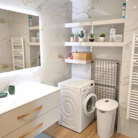 Holiday home 3 With Garden In *